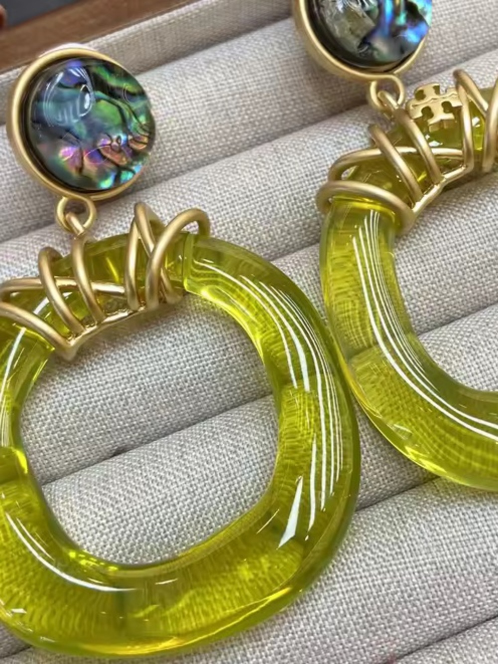 Tory Burch lime green wrapped door knocker lightweight statement earrings 🍋‍🟩 - Picture 9 of 11